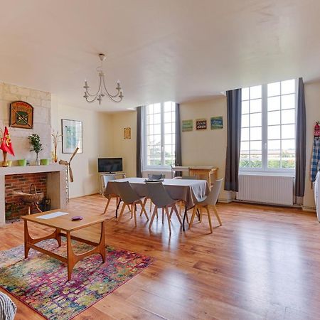 Chateau Turgot Gites Bons-Tassily Bagian luar foto