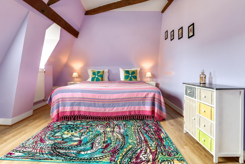 Chateau Turgot Gites Bons-Tassily Bagian luar foto