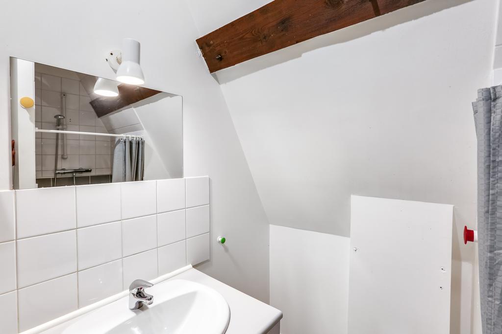 Chateau Turgot Gites Bons-Tassily Bagian luar foto